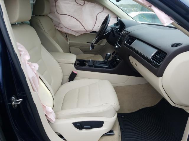 2011 VOLKSWAGEN TOUAREG WVGFK9BP6BD002653