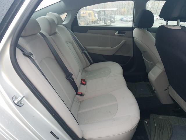 2017 HYUNDAI SONATA SE 5NPE24AF5HH520350