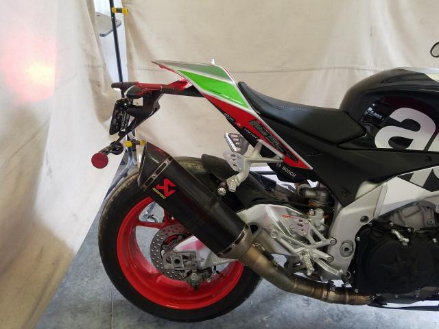 2017 APRILIA TUONO V4 1 ZD4KGUA0XHS000411