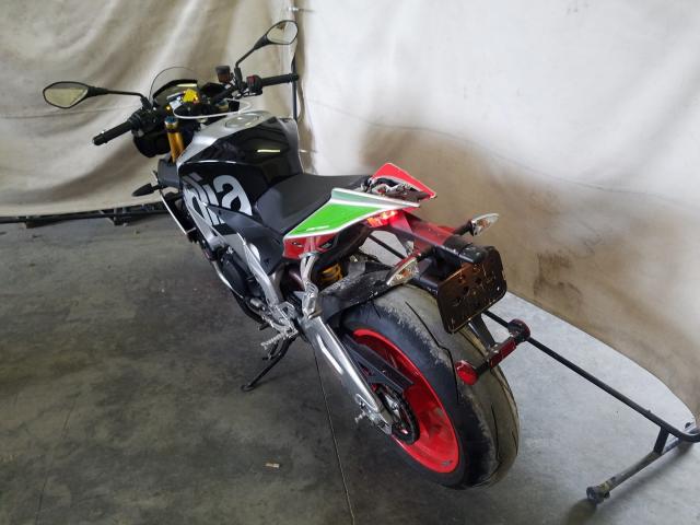 2017 APRILIA TUONO V4 1 ZD4KGUA0XHS000411