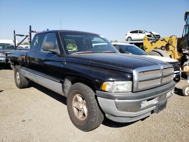 1B7HC13Y4WJ146065 DODGE RAM Photo 1