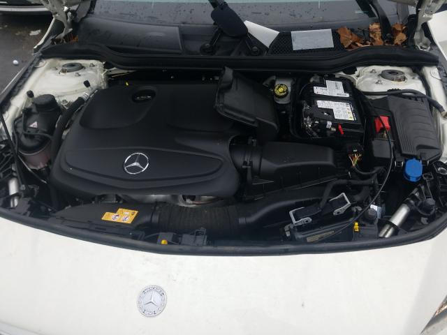 2017 MERCEDES-BENZ CLA 250 4M WDDSJ4GB5HN472963