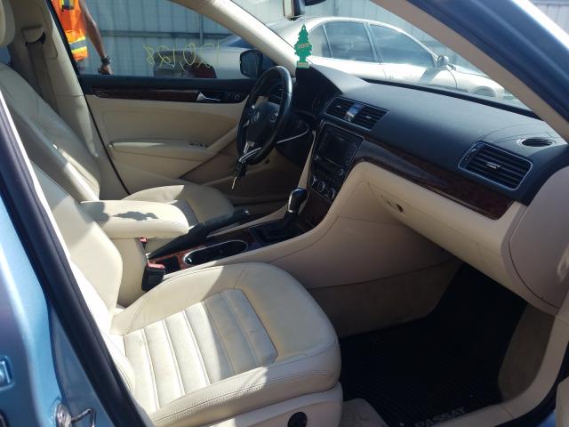 2013 VOLKSWAGEN PASSAT SEL 1VWCM7A32DC069387
