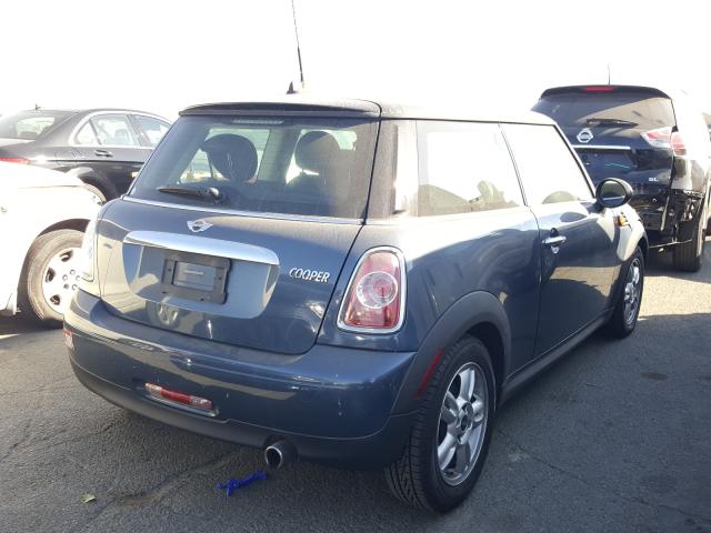 2011 MINI COOPER WMWSU3C59BT092150