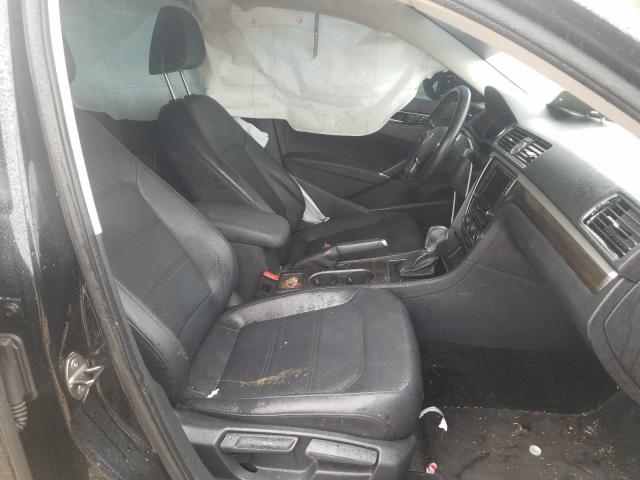 2017 VOLKSWAGEN PASSAT SE 1VWBT7A33HC062324