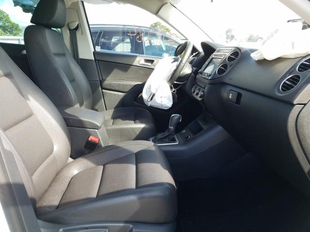 2017 VOLKSWAGEN TIGUAN WOL WVGRV7AXXHK022693