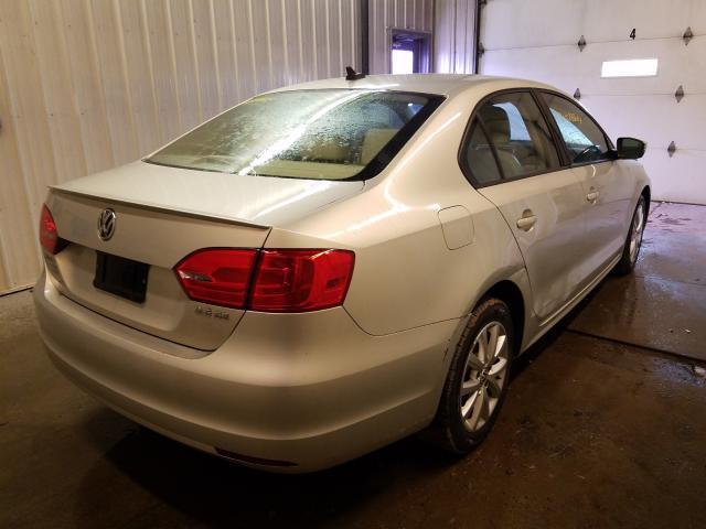 2011 VOLKSWAGEN JETTA SE 3VWDX7AJ0BM396456