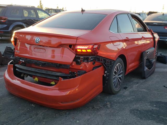 2019 VOLKSWAGEN JETTA SEL 3VWE57BU4KM083087