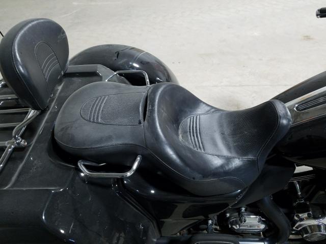 2010 HARLEY-DAVIDSON FLHXXX 1HD1MBM16AB850792