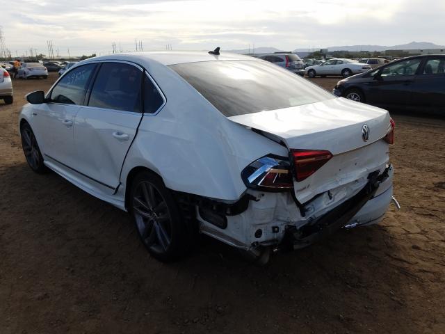 2017 VOLKSWAGEN PASSAT R-L 1VWDT7A33HC076958