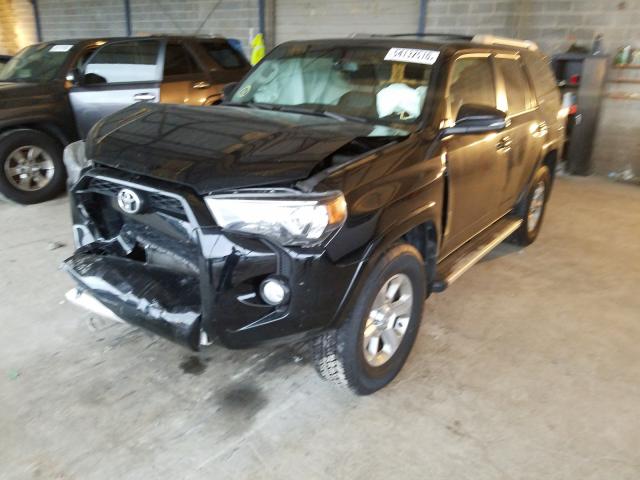 2018 TOYOTA 4RUNNER SR JTEBU5JR7J5522373