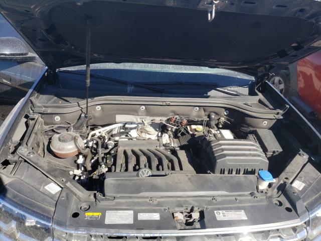 2018 VOLKSWAGEN ATLAS 1V2CR2CA4JC572187