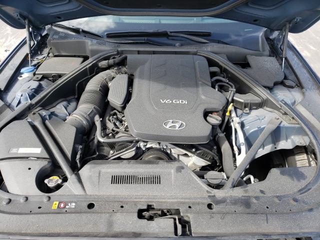 2016 HYUNDAI GENESIS 3. KMHGN4JE2GU106773