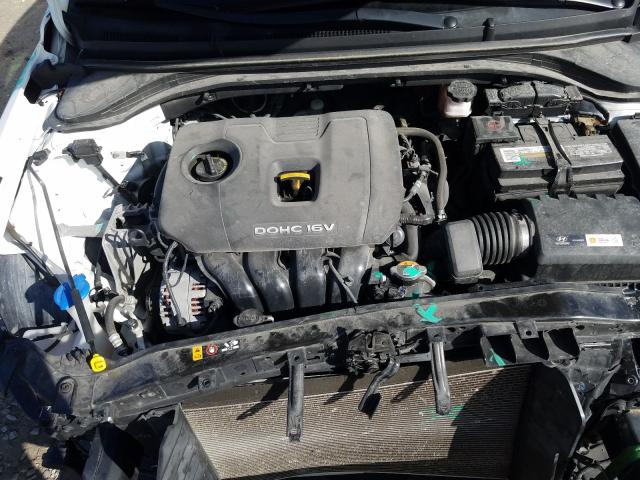 2017 HYUNDAI ELANTRA SE 5NPD84LF6HH033441