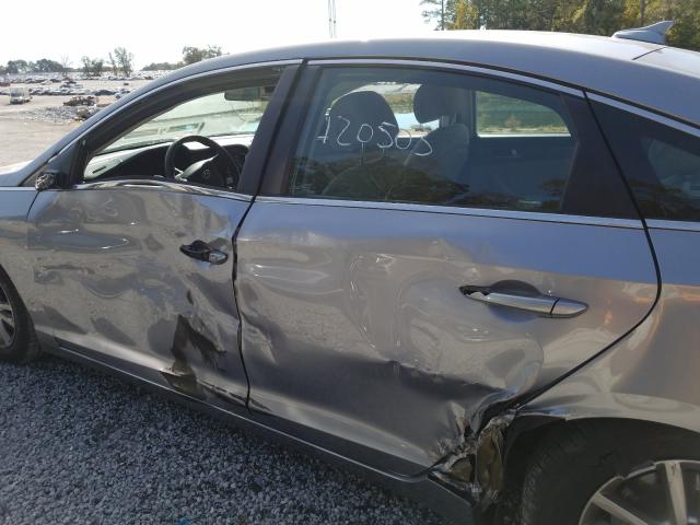 2016 HYUNDAI SONATA SE 5NPE24AF4GH388101