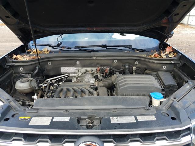 2018 VOLKSWAGEN ATLAS SE 1V2KR2CA5JC532020