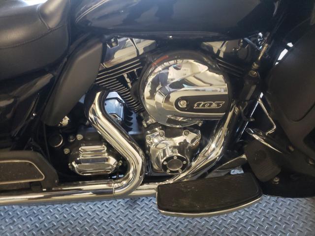 2016 HARLEY-DAVIDSON FLTRU 1HD1KGL19GB603571