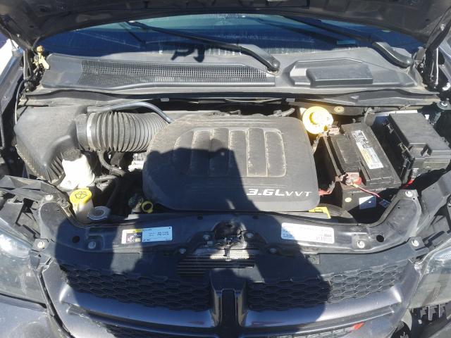 2017 DODGE GRAND CARA 2C4RDGEG9HR725902