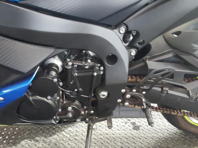 2017 SUZUKI GSX-R600 JS1GN7FA6H2101420