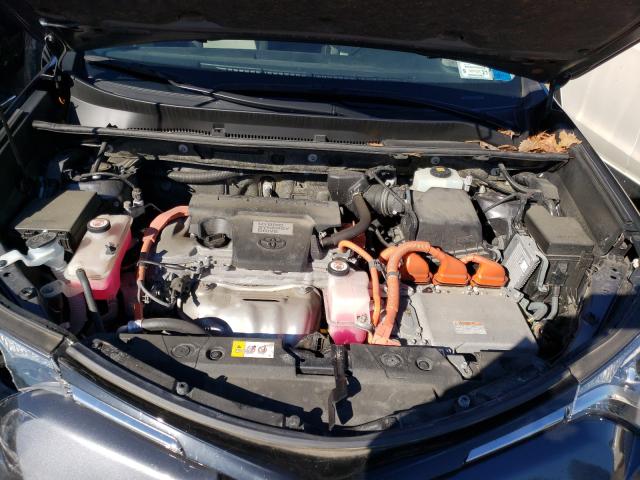 2017 TOYOTA RAV4 HV LE JTMRJREV1HD131424