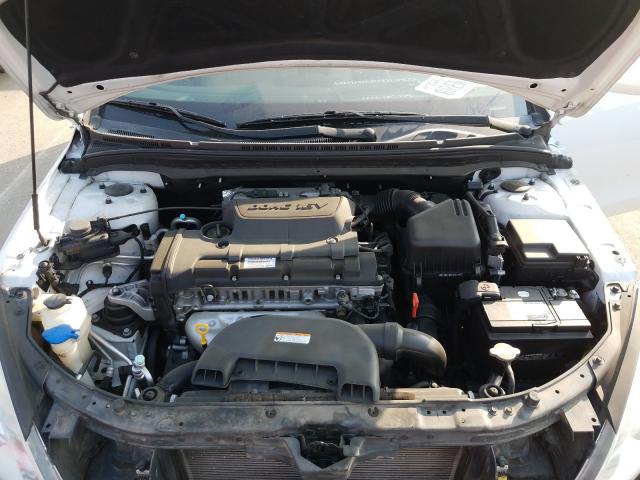 2011 HYUNDAI ELANTRA TO KMHDC8AE4BU102295