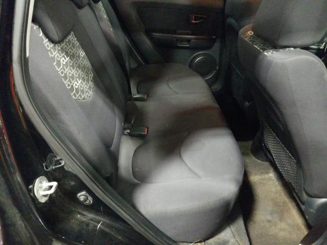 2010 KIA SOUL + KNDJT2A23A7104398
