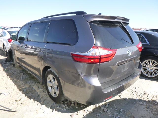 2018 TOYOTA SIENNA LE 5TDKZ3DC9JS911981