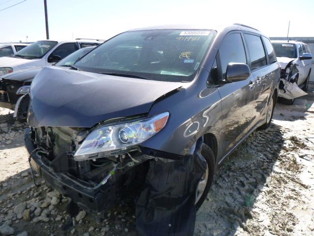 2018 TOYOTA SIENNA LE 5TDKZ3DC9JS911981