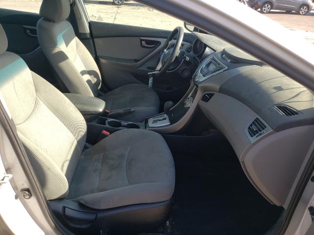 2012 HYUNDAI ELANTRA GL KMHDH4AE8CU366101