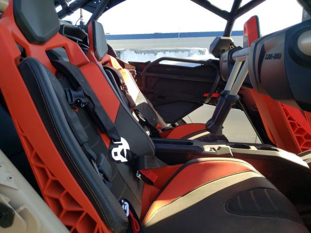 2021 CAN-AM MAVERICK X 3JBVNAV23MK000681