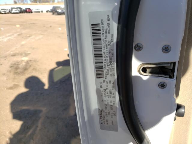 2017 RAM 1500 LARAM 1C6RR7VT5HS678291