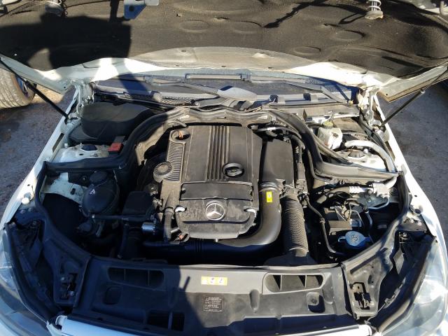 2012 MERCEDES-BENZ C 250 WDDGF4HB0CA629207