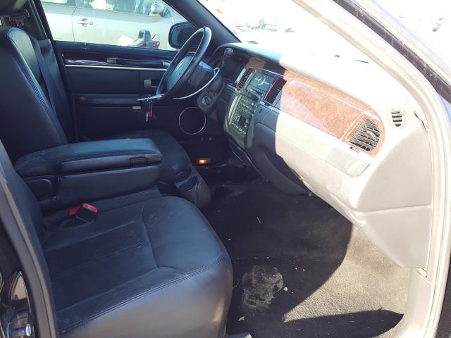 2011 LINCOLN TOWN CAR E 2LNBL8EV1BX761977