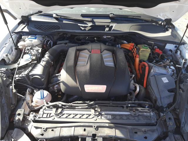 2015 PORSCHE CAYENNE SE WP1AE2A24FLA52948