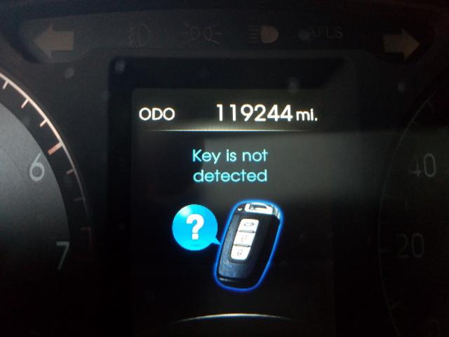 2013 HYUNDAI GENESIS 5. KMHGC4DH8DU237911