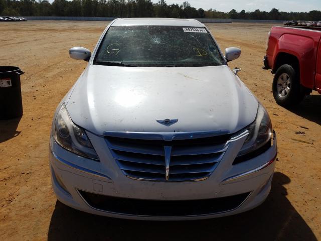 2013 HYUNDAI GENESIS 5. KMHGC4DH8DU237911