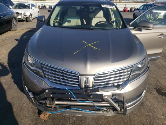 2016 LINCOLN MKX RESERV 2LMTJ8LR8GBL35437