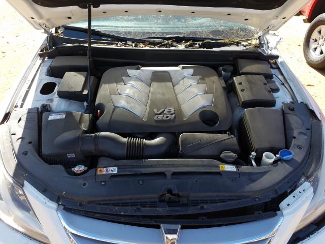 2013 HYUNDAI GENESIS 5. KMHGC4DH8DU237911