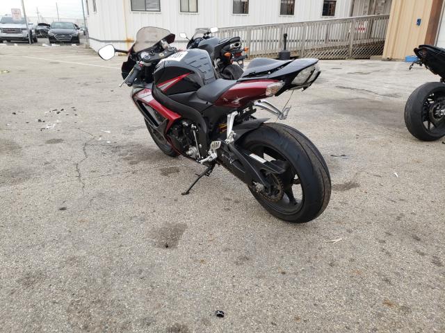 2006 SUZUKI GSX-R750 K JS1GR7KA262108257