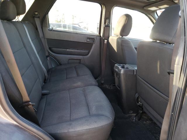 2010 FORD ESCAPE XLT 1FMCU0D70AKA03250