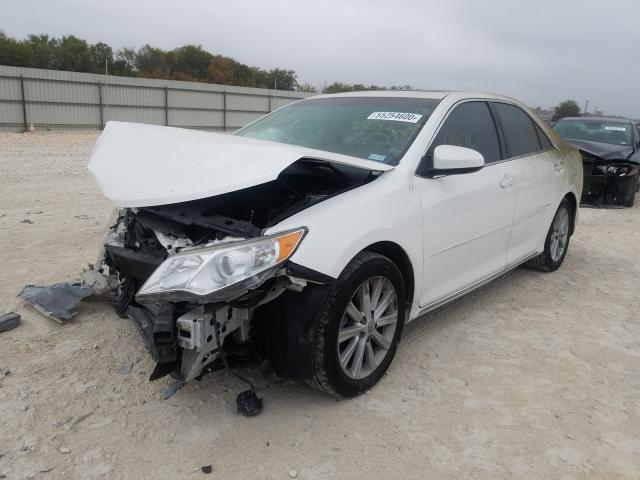  TOYOTA CAMRY 2014 Белый