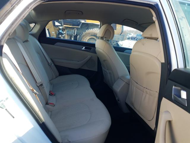 2015 HYUNDAI SONATA SE 5NPE24AF2FH204787