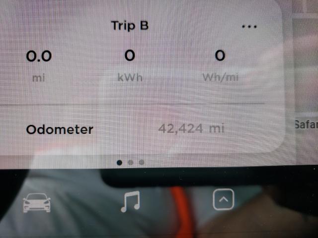 2018 TESLA MODEL 3 5YJ3E1EB2JF055812