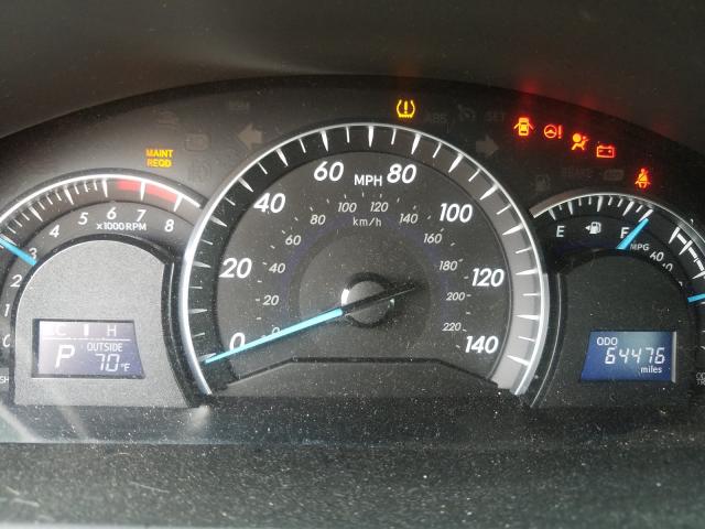  TOYOTA CAMRY 2014 Белый