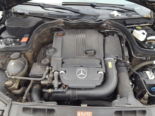 2012 MERCEDES-BENZ C 250 WDDGF4HB8CA608959