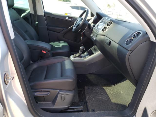 2015 VOLKSWAGEN TIGUAN S - WVGAV7AX8FW540174