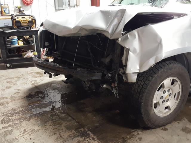 2011 CHEVROLET TAHOE K150 1GNSKBE08BR106855