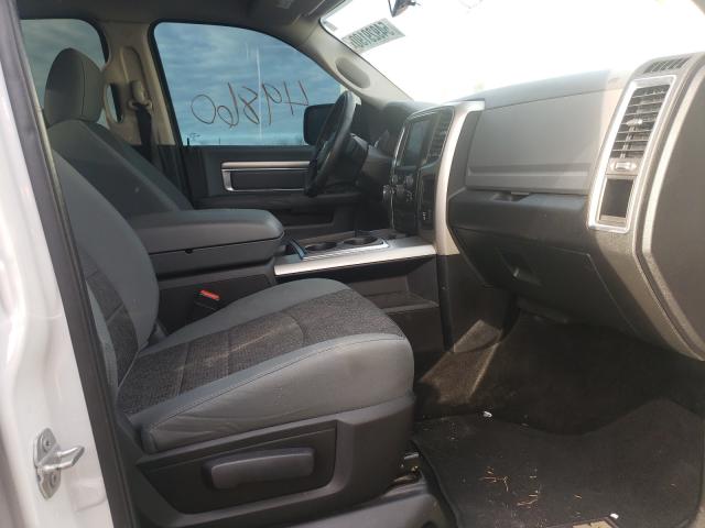 2015 RAM 1500 SLT 3C6RR7LT3FG666180