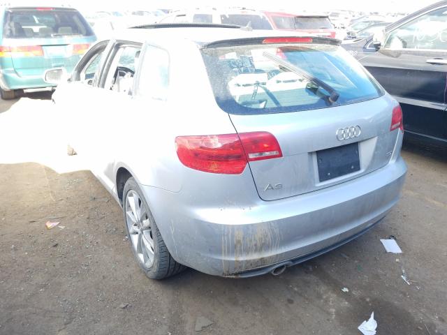 2011 AUDI A3 PREMIUM WAUBJAFM9BA021686