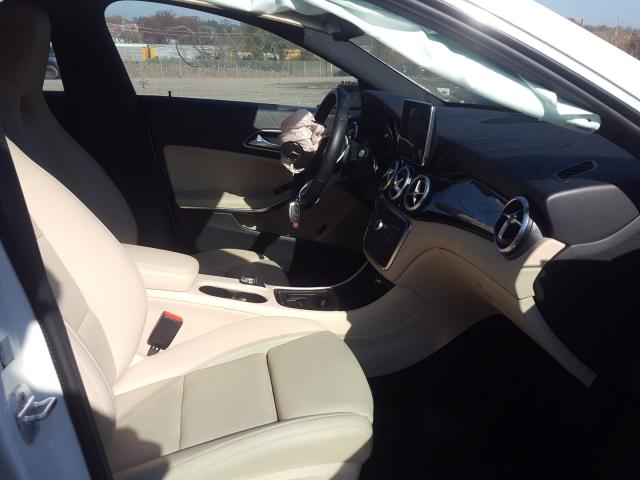 2016 MERCEDES-BENZ CLA 250 4M WDDSJ4GB8GN367283